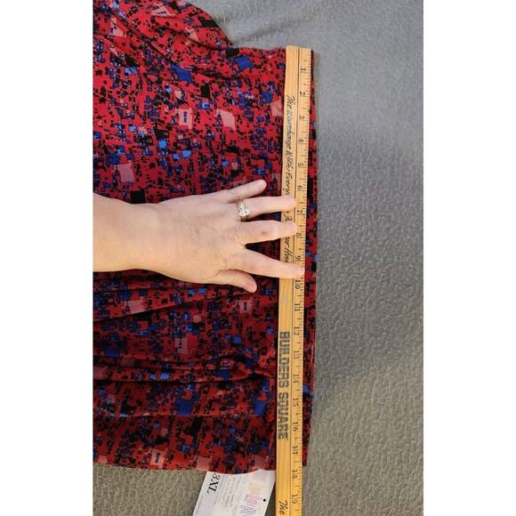 LuLaRoe Madison Skirt Women's Size 3XL Red Blue‎ Pleated Pockets Stretch NWT - Picture 4 of 7